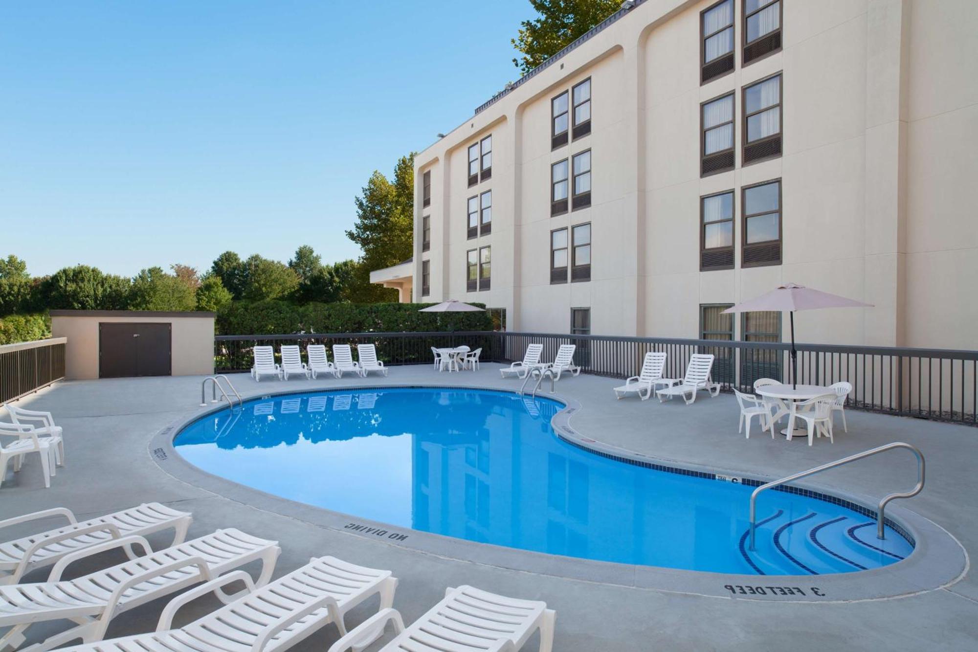 Hampton Inn Philadelphia/Mt. Laurel Mount Laurel Exterior photo