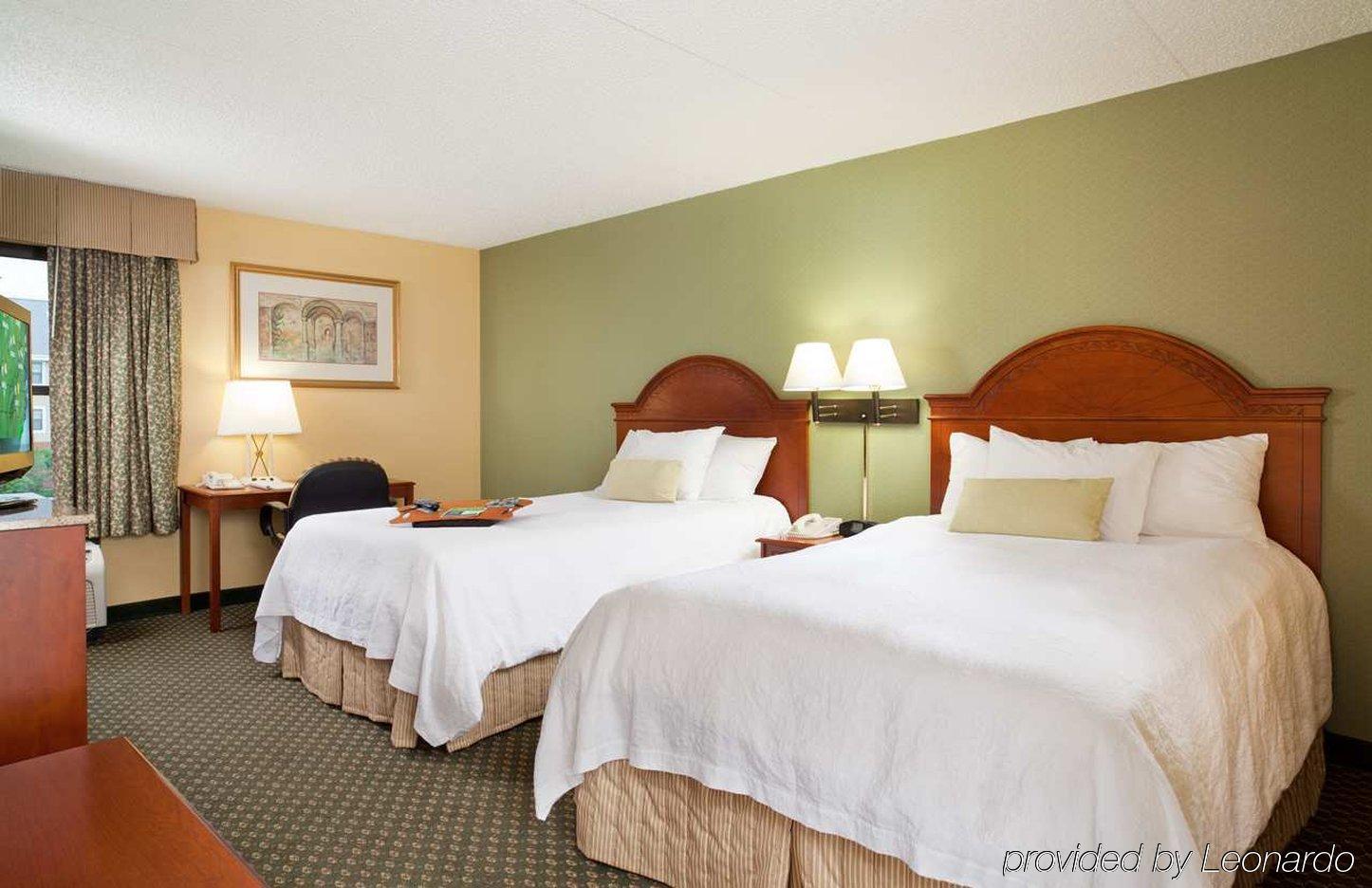 Hampton Inn Philadelphia/Mt. Laurel Mount Laurel Room photo
