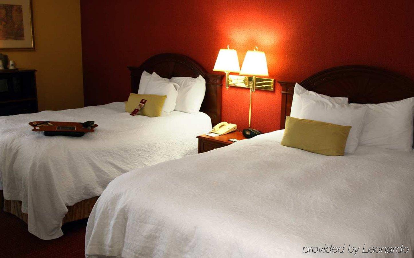Hampton Inn Philadelphia/Mt. Laurel Mount Laurel Room photo